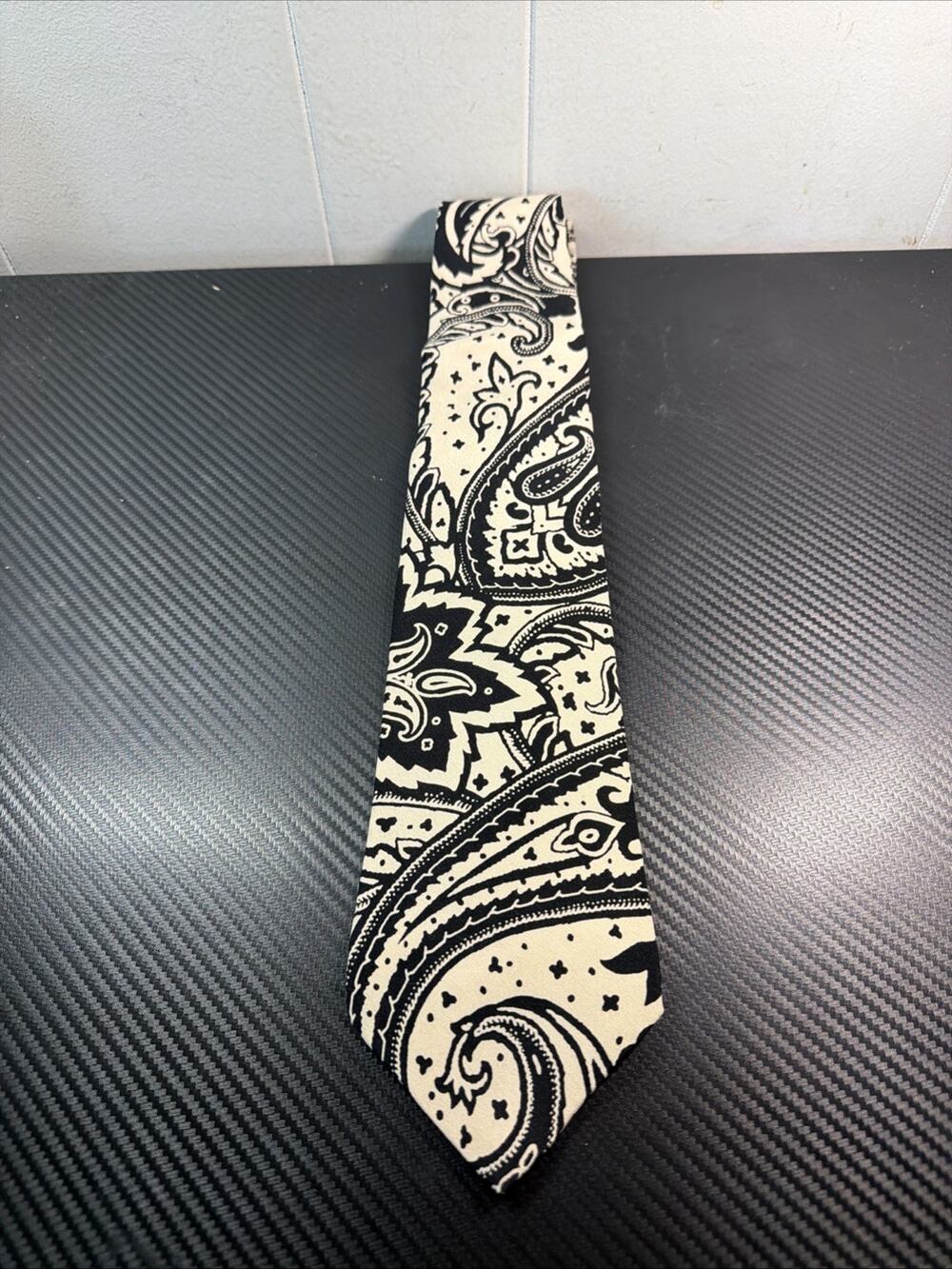Vintage Ralph Lauren Purple Label Men’s Tie, Black Cream Paisley 100% Silk
